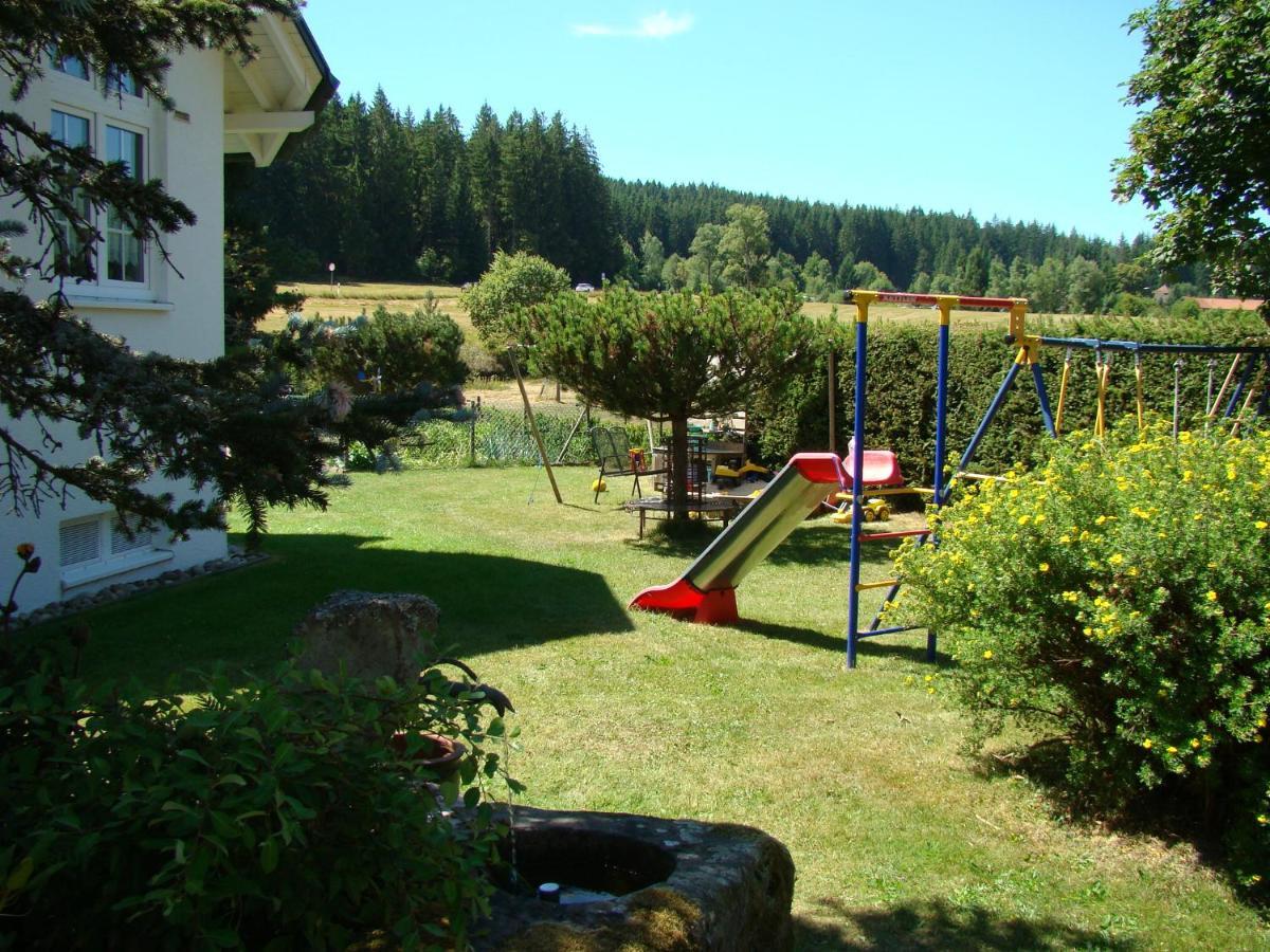 Schones Doppelzimmer Mit Separater Kuche Im Nordlichen Nationalpark Schwarzwald Forbach Exterior foto